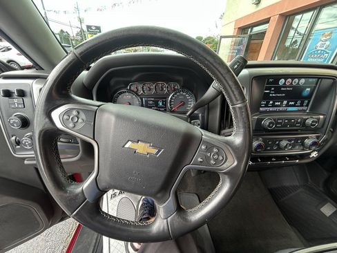 Used 2018 Chevrolet Silverado 1500 LT w/ All Star Edition AWD/4WD image 12