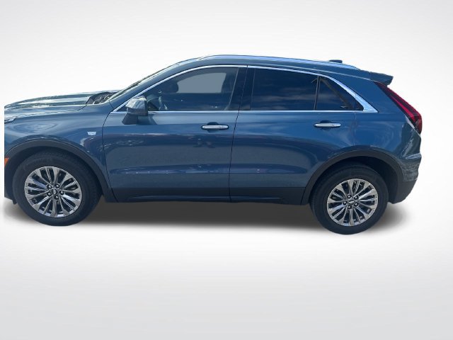 Certified 2024 Cadillac XT4 Premium Luxury FWD image 2