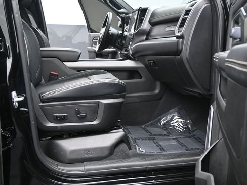 Used 2024 RAM 3500 Laramie w/ Night Edition image 16