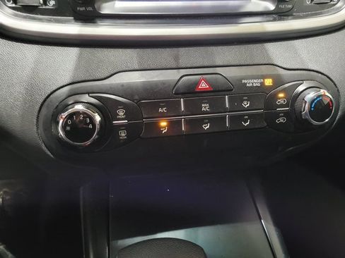 Used 2019 Kia Sorento L image 25
