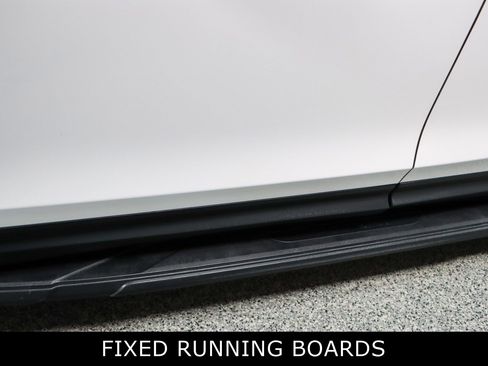 Used 2023 Honda Passport EX-L image 12