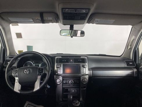 Used 2016 Toyota 4Runner SR5 image 26