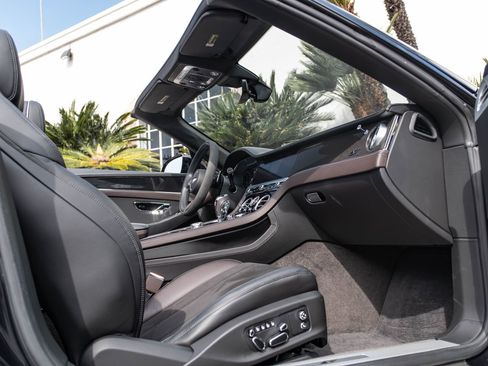 Used 2024 Bentley Continental GT S image 22