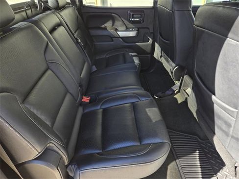 Used 2018 Chevrolet Silverado 1500 LT w/ All Star Edition image 33