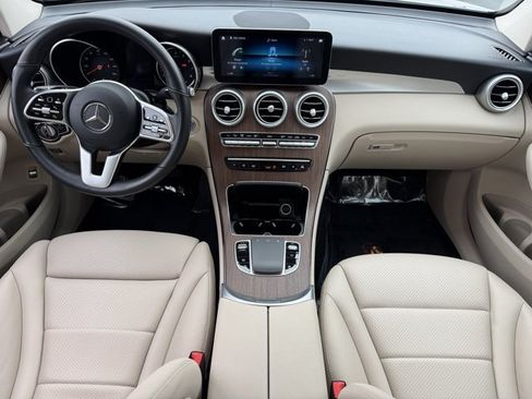Used 2020 Mercedes-Benz GLC 300 image 10