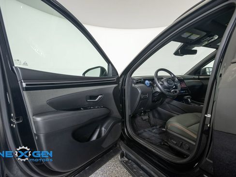Used 2023 Hyundai Santa Cruz Limited AWD/4WD image 10