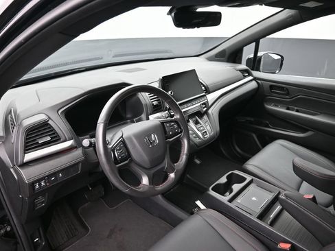 Used 2025 Honda Odyssey Sport-L image 25