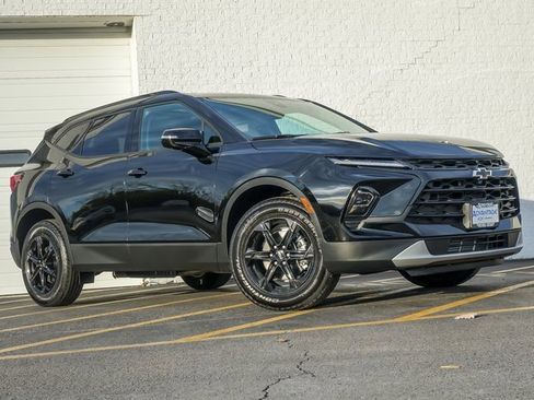 New 2026 Chevrolet Blazer LT w/ Sound & Technology Package image 2