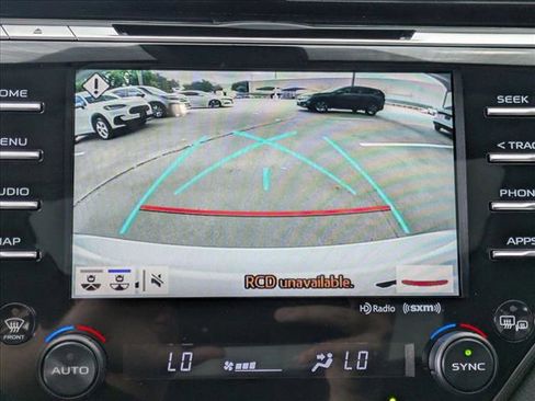 Used 2019 Toyota Camry XSE FWD image 14