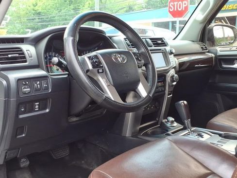 Used 2017 Toyota 4Runner Limited AWD/4WD image 12
