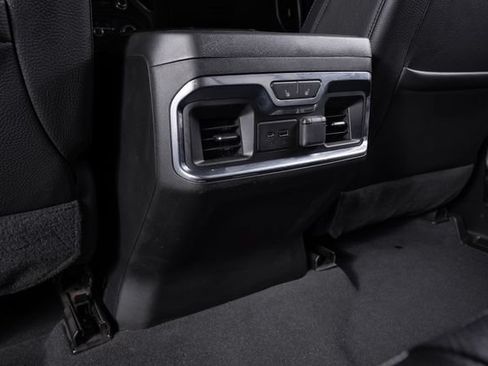 Used 2023 GMC Sierra 2500 Denali w/ Denali Ultimate Package AWD/4WD image 27
