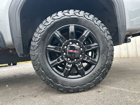 Used 2025 GMC Sierra 2500 AT4 w/ AT4 Premium Plus Package AWD/4WD image 20