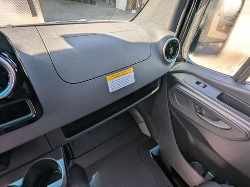 New 2026 Mercedes-Benz Sprinter 2500 image 17