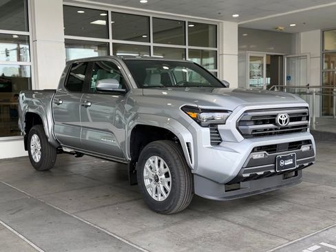 New 2026 Toyota Tacoma SR5 AWD/4WD image 6