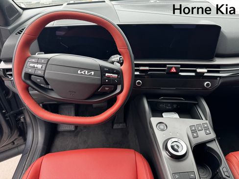 New 2026 Kia Sportage SX Prestige image 13