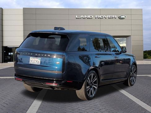Certified 2023 Land Rover Range Rover Long Wheelbase Autobiography image 5