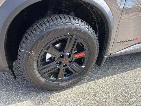New 2026 Nissan Rogue SV AWD/4WD image 9