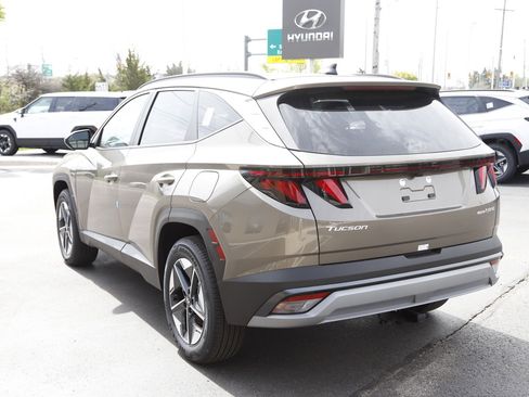 New 2026 Hyundai Tucson SEL w/ Tow & Go Package AWD/4WD image 8