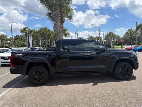 Used 2023 Toyota Tundra SR5 AWD/4WD image 12