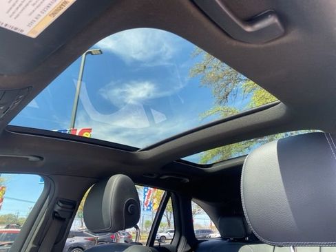 Used 2017 Mercedes-Benz GLC 300 GLC 300 image 33