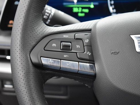 Certified 2024 Cadillac XT4 Sport AWD/4WD image 18