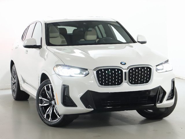 Used 2024 BMW X4 xDrive30i w/ M Sport Package AWD/4WD image 2