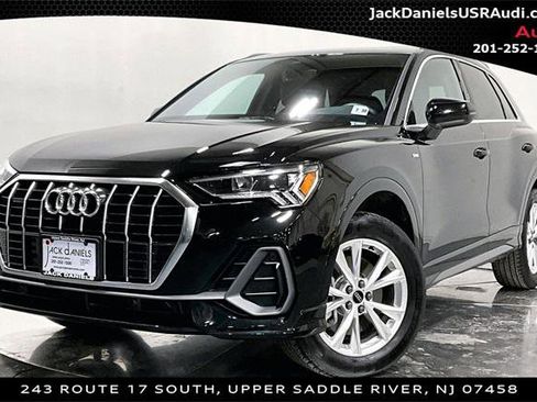 Certified 2025 Audi Q3 2.0T Premium w/ Convenience Package image 1