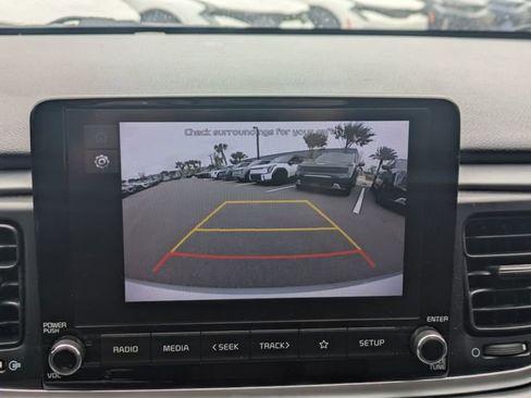 Used 2022 Kia Rio S FWD image 21