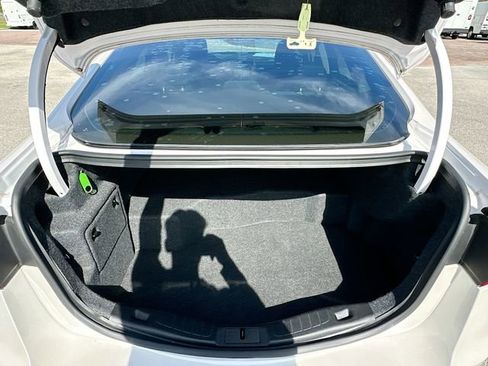 Used 2020 Ford Fusion SE image 25