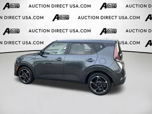 Used 2023 Kia Soul EX FWD image 3