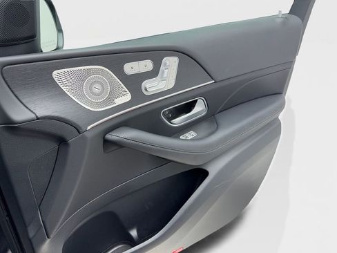 Used 2025 Mercedes-Benz GLE 350 4MATIC image 44