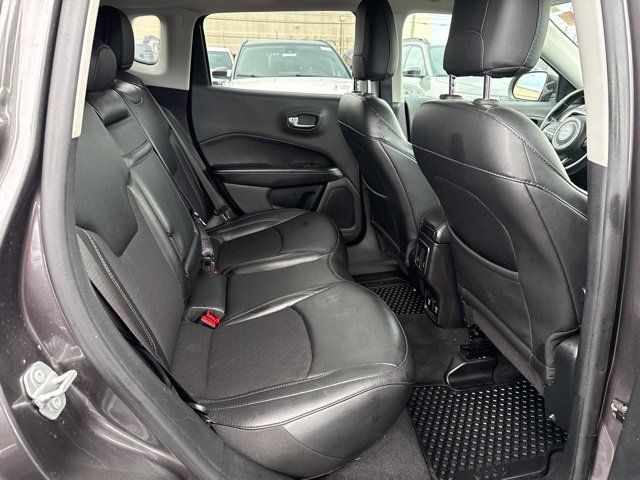 Used 2019 Jeep Compass Latitude w/ Cold Weather Group AWD/4WD image 25