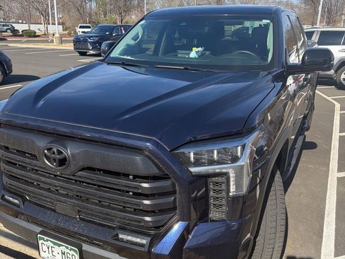 Used 2024 Toyota Tundra Limited image 3