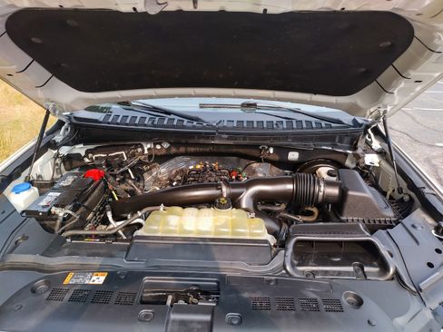 Used 2021 Lincoln Navigator Black Label w/ Cargo Convenience Package image 24