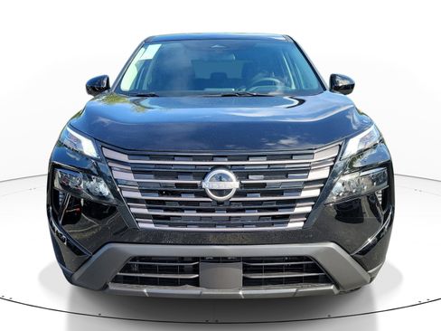 New 2026 Nissan Rogue SV FWD image 2