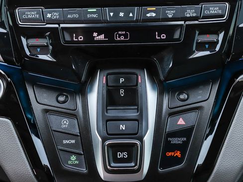 Used 2023 Honda Odyssey Touring image 16