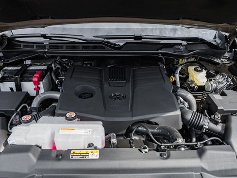 New 2026 Toyota Tundra SR5 image 22