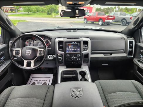 Used 2022 RAM 1500 Classic Warlock AWD/4WD image 40