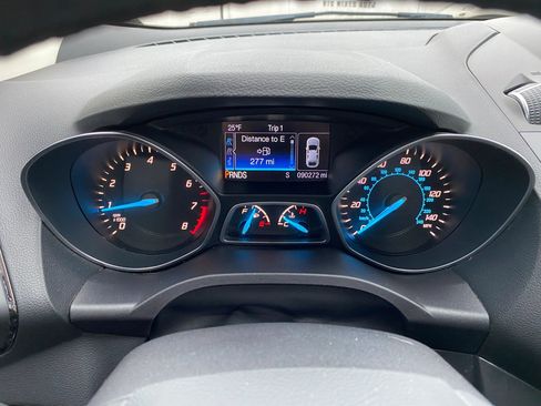 Used 2016 Ford Escape Titanium image 17