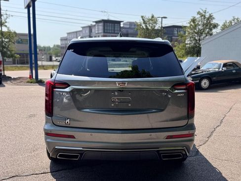 Used 2024 Cadillac XT6 Premium Luxury AWD/4WD image 5