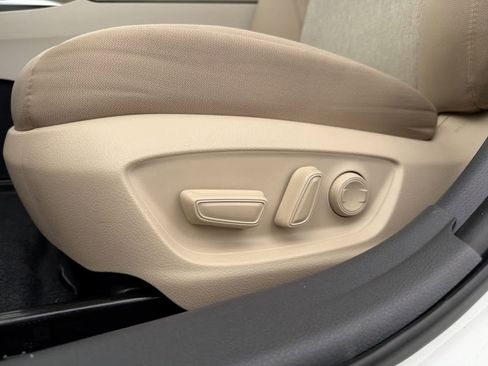 Used 2022 Toyota Camry LE w/ Cold Weather Package image 18