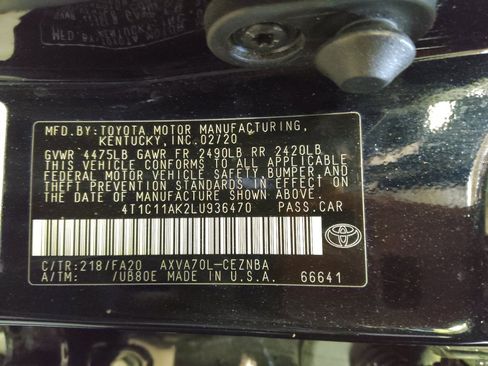 Used 2020 Toyota Camry LE image 33