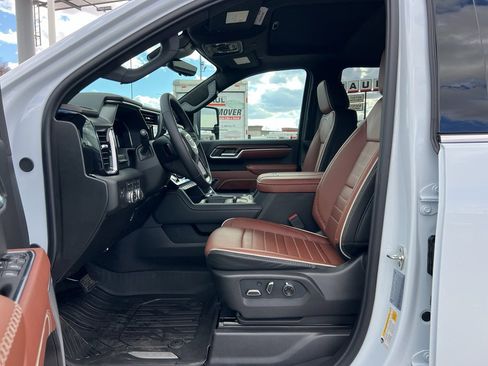 New 2026 GMC Sierra 2500 Denali Ultimate w/ Max Trailering Package image 18