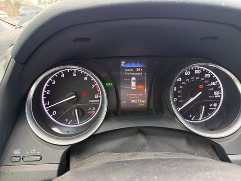 Used 2018 Toyota Camry SE w/ Audio Package image 11