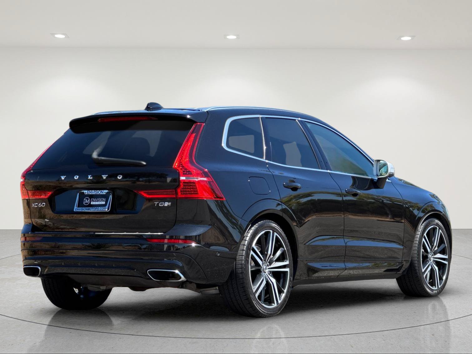 Used 2019 Volvo XC60 T8 R-Design w/ Advanced Package AWD/4WD image 6