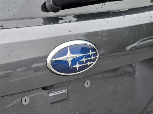 Used 2023 Subaru Forester Premium AWD/4WD image 15