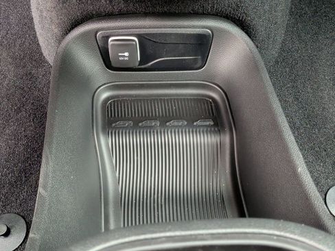 New 2026 Chrysler Pacifica Select image 33