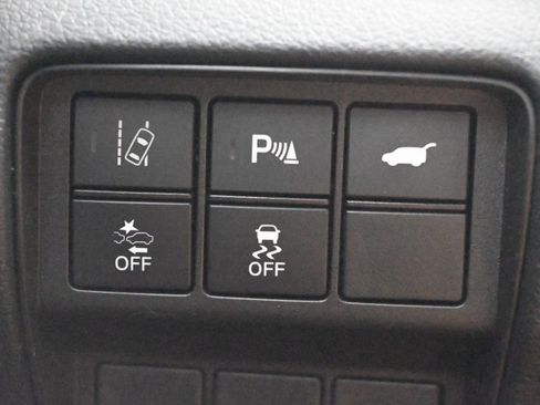 Used 2022 Honda CR-V Touring image 12