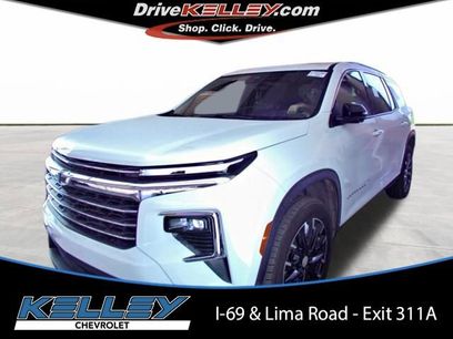 Used 2025 Chevrolet Traverse LT w/ Sun and Wheel Package
