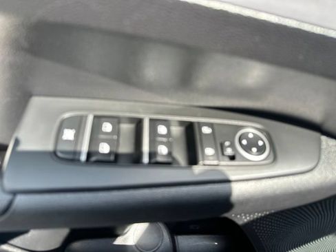 Used 2023 Kia Forte LXS FWD image 10